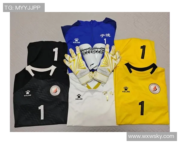 抖音商城热销足球球星卡限量版收藏品强势来袭超值抢购中